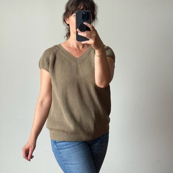 MARC JACOBS Olive Knit Sleeveless Raglan Top - Picture 1 of 10